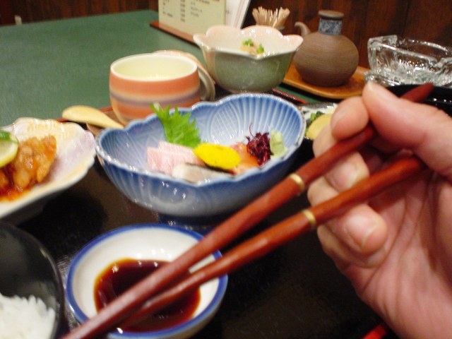 輝さんの料理とマイ箸