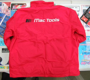MAC4.jpg