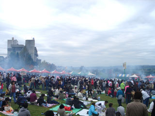 池田ワイン祭り02’2004.10.3