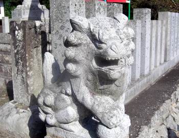 福島県相馬市　「相馬神社」狛犬殿